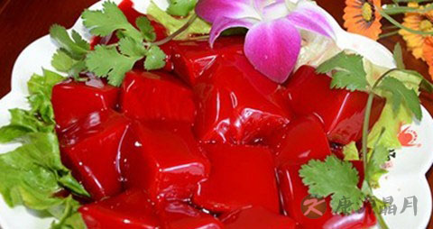 鸡血的营养价值_吃鸡血的好处