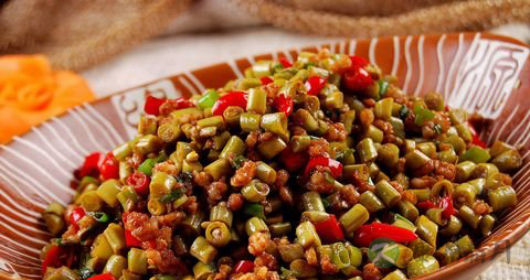 酸豆角怎么炒好吃