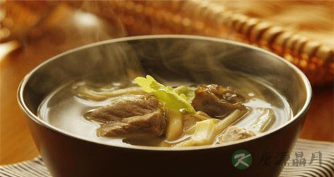 当归党参炖鸡的功效 当归党参炖鸡的功效