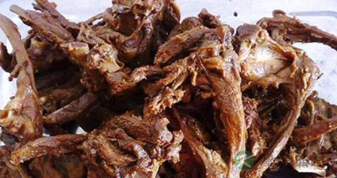 鸡骨架的吃法_哪些人不能吃鸡骨架