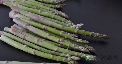 清炒芦笋要焯水吗