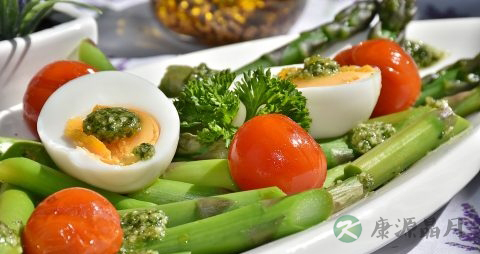 清炒芦笋要焯水吗