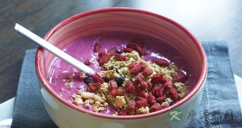 当归炖鸡当归可以吃吗 当归炖鸡当归可以吃吗