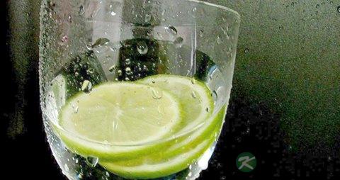 柠檬泡水越浓越好吗