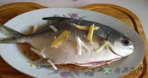 银鲳的吃法_哪些人不能吃银鲳