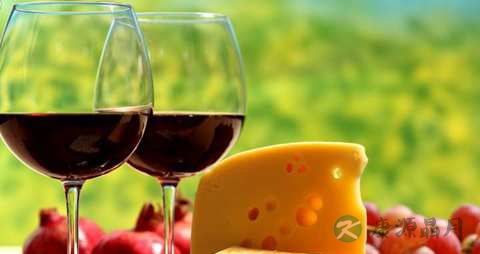 红酒的营养价值_吃红酒的好处