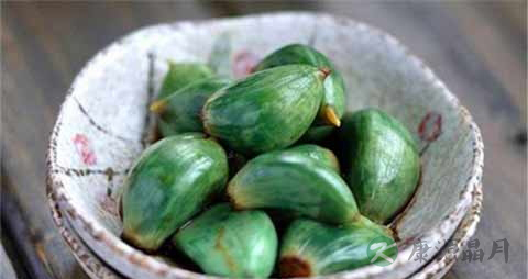 腊八蒜如何腌制的翠绿 腊八蒜如何腌制的翠绿