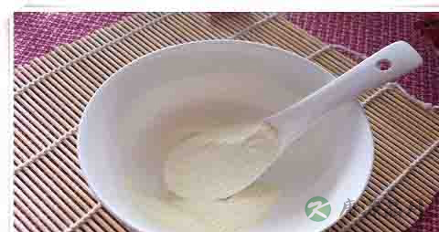 脱脂乳粉的营养价值_吃脱脂乳粉的好处 脱脂乳粉的营养价值_吃脱脂乳粉的好处