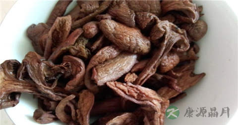 红蘑的吃法_哪些人不能吃红蘑