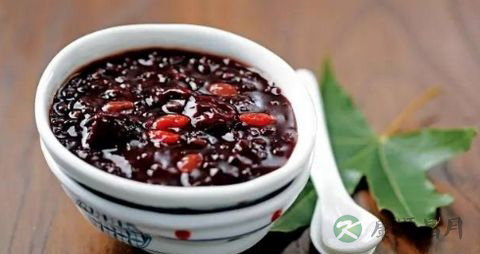 腊八粥用什么锅熬 腊八粥用什么锅熬