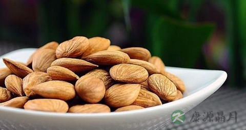 杏仁的营养价值_吃杏仁的好处