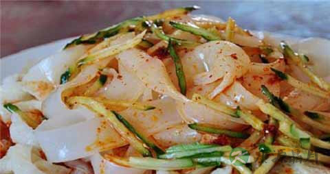 面皮的吃法_哪些人不能吃面皮 面皮的吃法_哪些人不能吃面皮