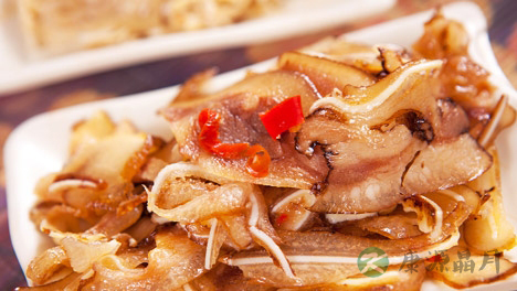 猪头皮的营养价值_吃猪头皮的好处