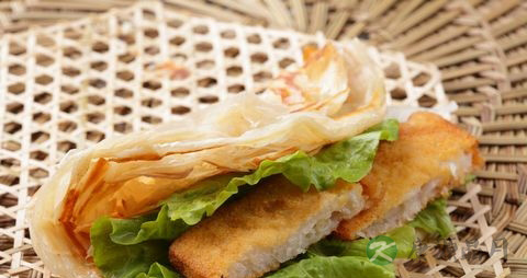 手抓饼是哪里的美食