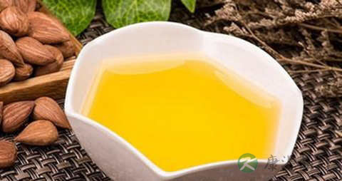 杏仁油的吃法_哪些人不能吃杏仁油