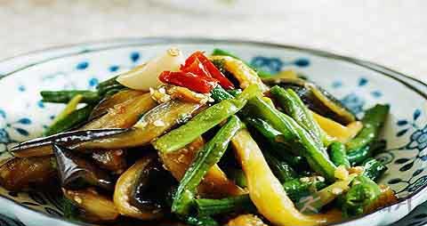 白豆角的吃法_哪些人不能吃白豆角 白豆角的吃法_哪些人不能吃白豆角