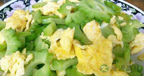 炒苦瓜用焯水吗