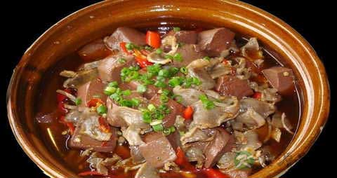 鸡血的吃法_哪些人不能吃鸡血