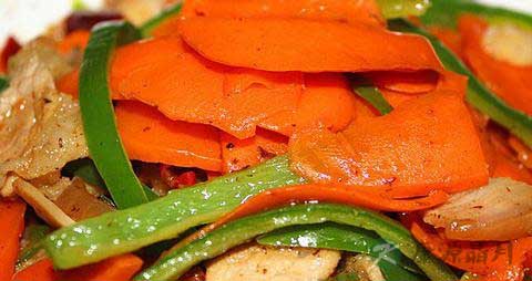 胡萝卜和什么一起炒