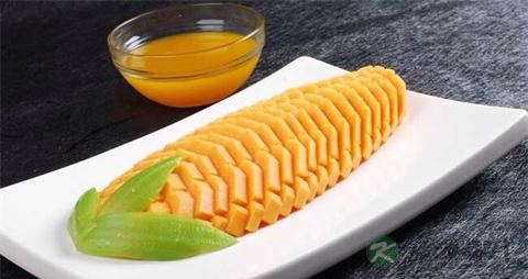 哈密瓜怎么切果盘