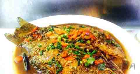 海鲫鱼的吃法_哪些人不能吃海鲫鱼