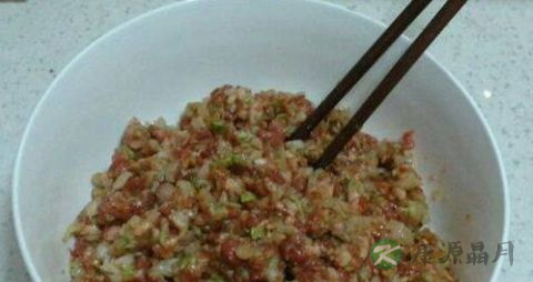 如何制作饺子馅 如何制作饺子馅