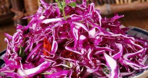 紫甘蓝和什么一起炒 紫甘蓝和什么一起炒