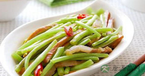 蒌蒿的吃法_哪些人不能吃蒌蒿 蒌蒿的吃法_哪些人不能吃蒌蒿