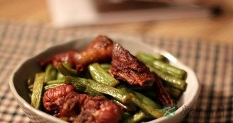 油豆角的营养价值_吃油豆角的好处