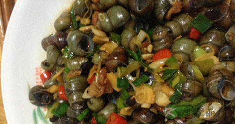 螺蛳是青壳的好吃还是黑壳的好吃