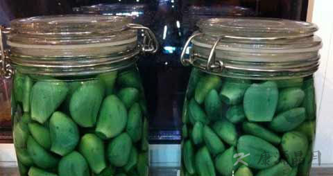 腌腊八蒜适合什么温度 腌腊八蒜适合什么温度