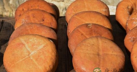 腊八豆腐配什么炒 腊八豆腐配什么炒