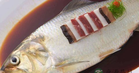 做清蒸鲥鱼为什么不去鱼鳞