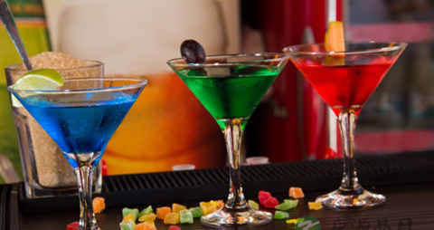 鸡尾酒的吃法_哪些人不能吃鸡尾酒