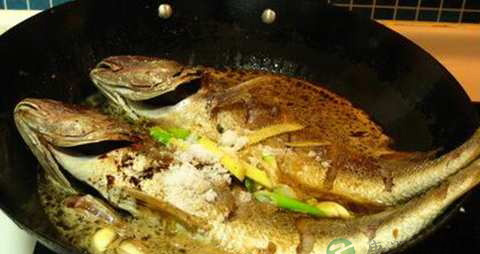 黄姑鱼的吃法_哪些人不能吃黄姑鱼 黄姑鱼的吃法_哪些人不能吃黄姑鱼