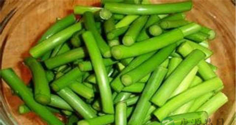 蒜薹的营养价值_吃蒜薹的好处
