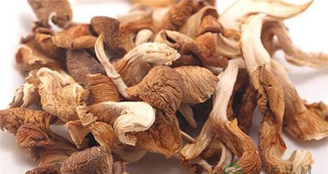 蟹味菇的营养价值_吃蟹味菇的好处