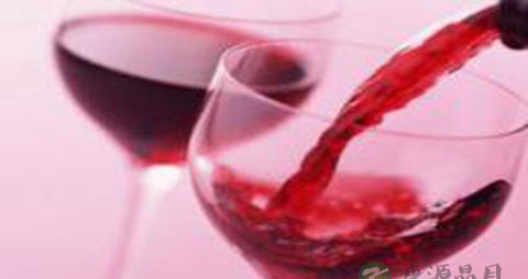 白葡萄酒的营养价值_吃白葡萄酒的好处 白葡萄酒的营养价值_吃白葡萄酒的好处