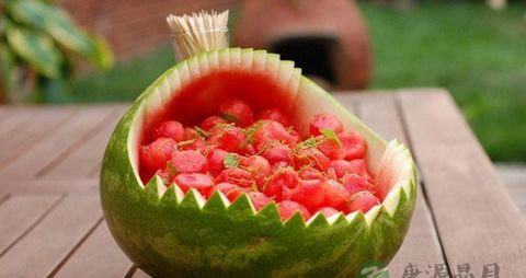 切开的西瓜怎么保存