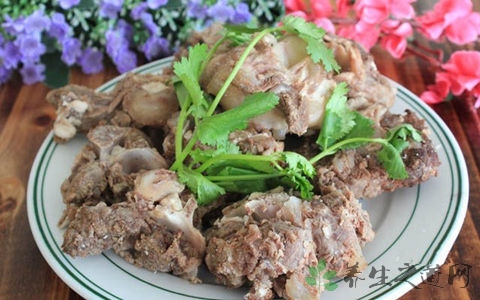 羊骨的吃法_哪些人不能吃羊骨