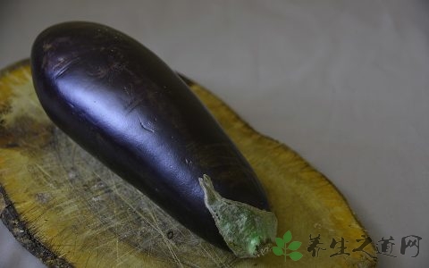 青茄子怎么做好吃 青茄子怎么做好吃