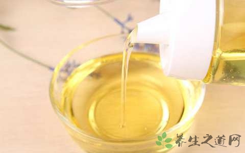 色拉油的营养价值_吃色拉油的好处