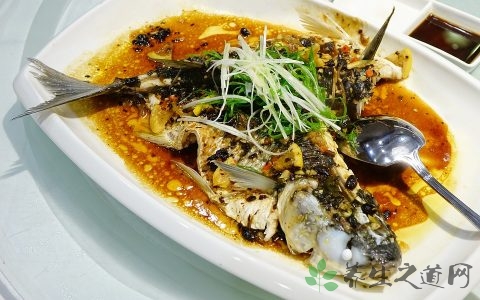 多吃酱油的坏处 多吃酱油的坏处