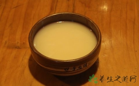 端午饮雄黄酒的意义