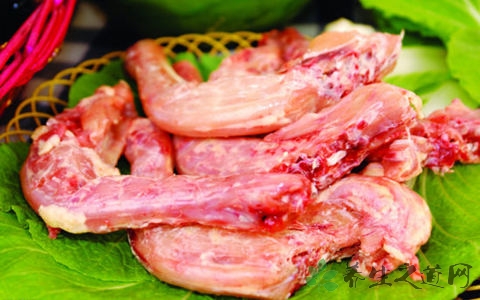 鸡脖的吃法_哪些人不能吃鸡脖