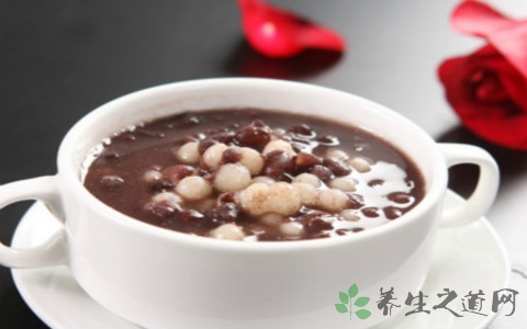 吃腊八粥配什么菜 吃腊八粥配什么菜