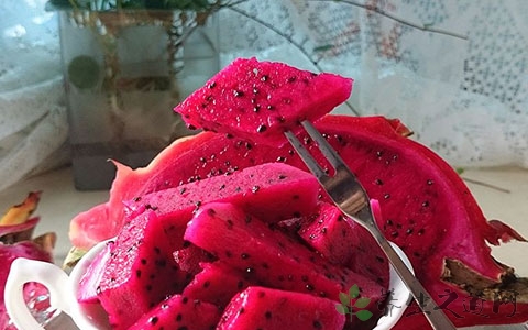 红心火龙果的吃法_哪些人不能吃红心火龙果