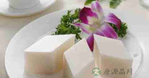 椰汁糕什么时候放调料
