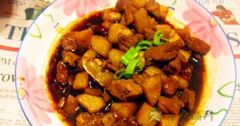 五花肉炖土豆怎么做最有营养