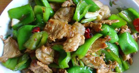 青椒肉片什么时候放调料